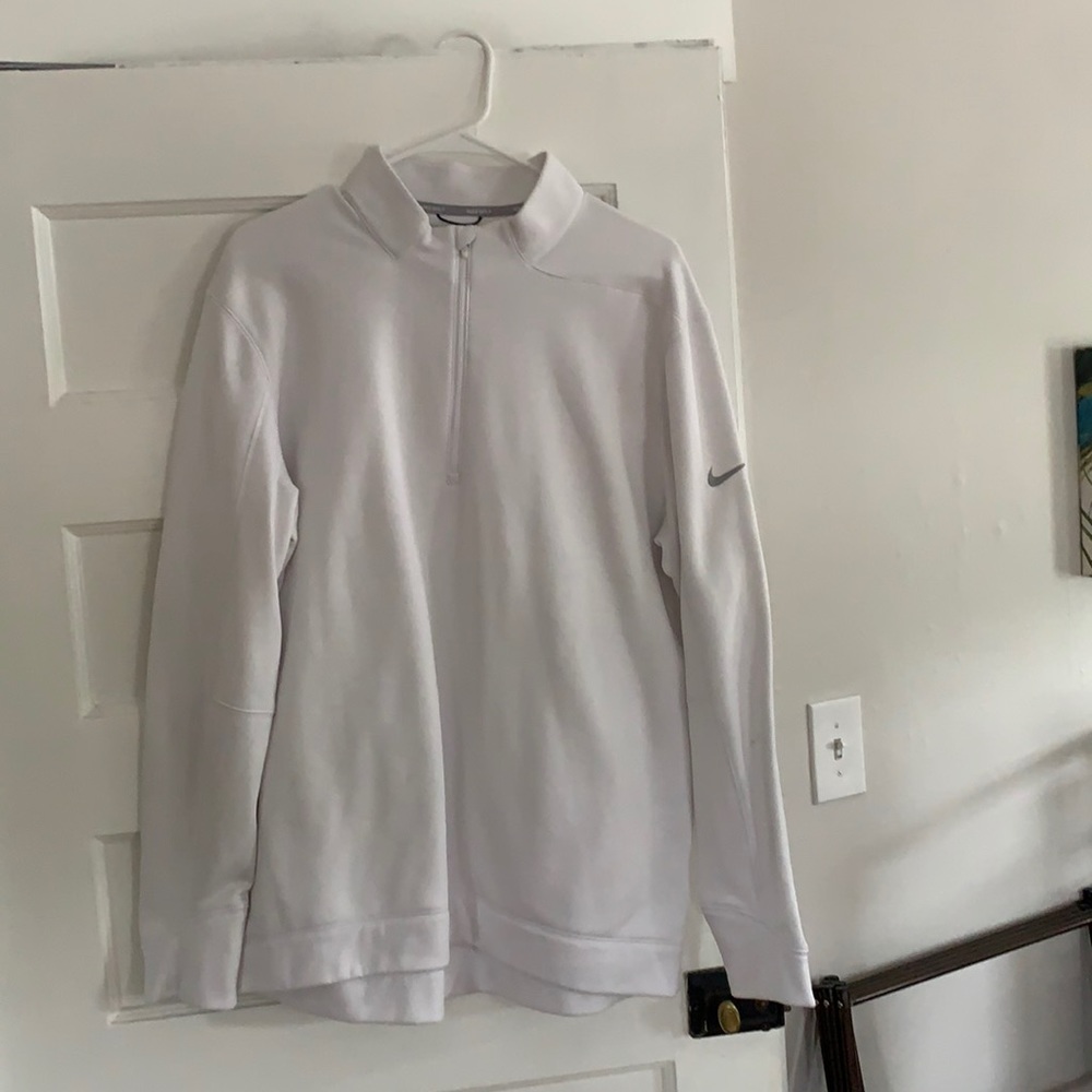 Lightly used white Nike golf pullover (L)